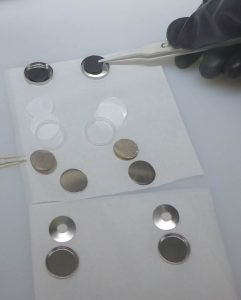 Coin cell assembly